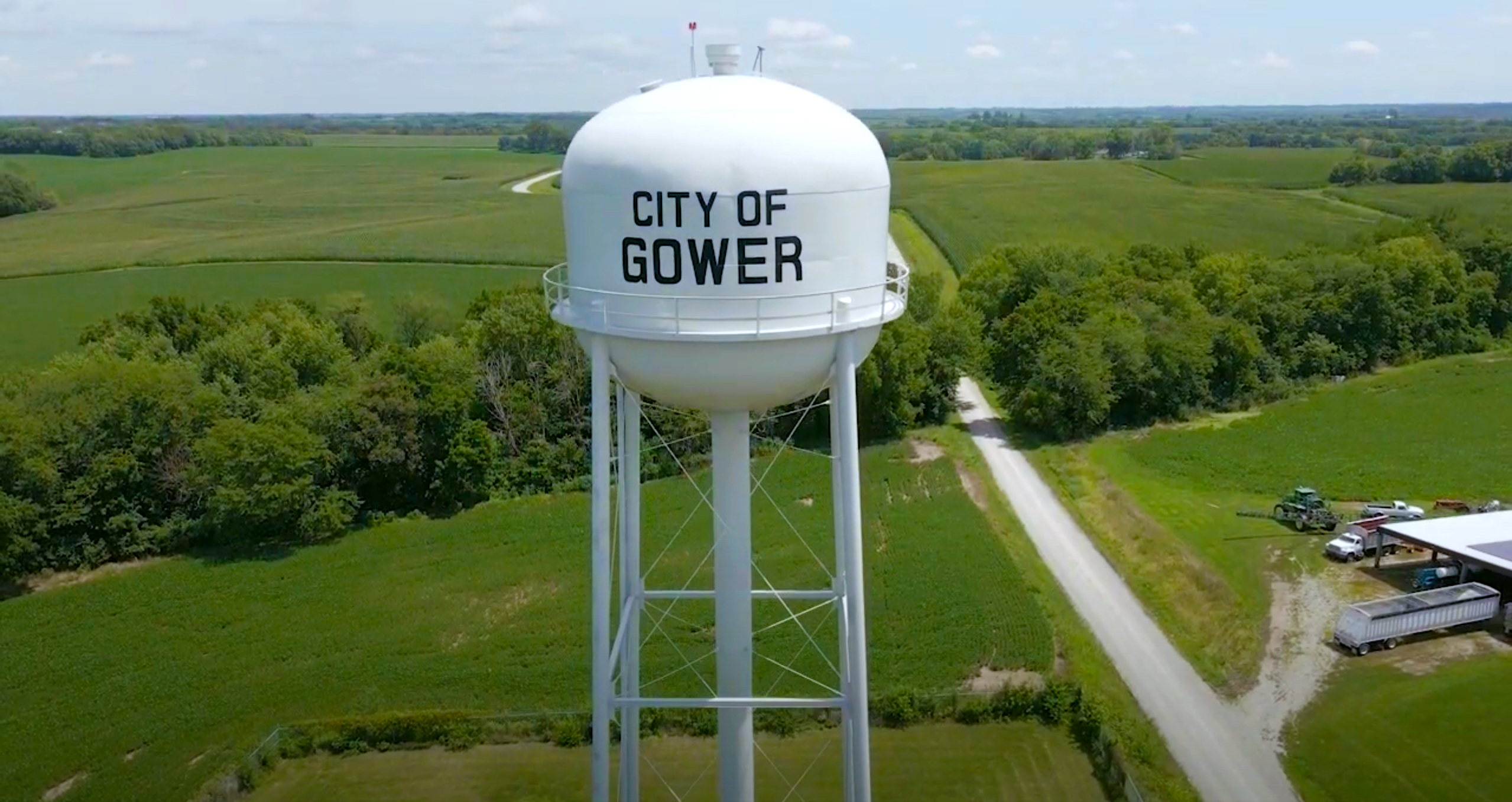 to the Family Simple Simon's of Gower, Missouri! Simple Simon