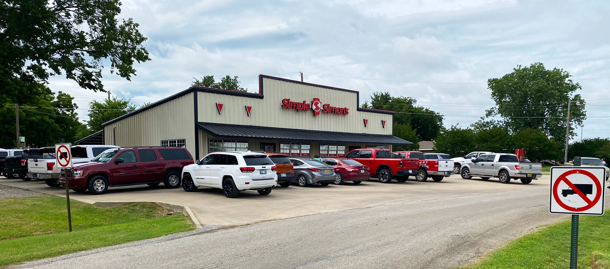 Simple Simon’s Pizza Opens New Location in Calera, OK! Simple Simon's