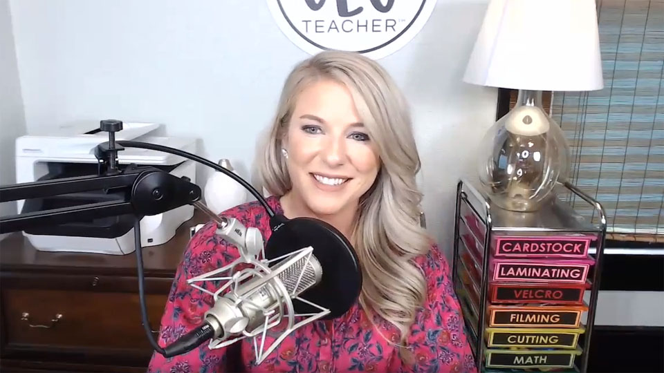 Teacher Launches While 7 Months Pregnant - $300k in 4 Months!