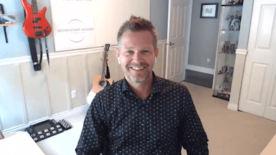 Accountant Quits His Job and Makes $220,000