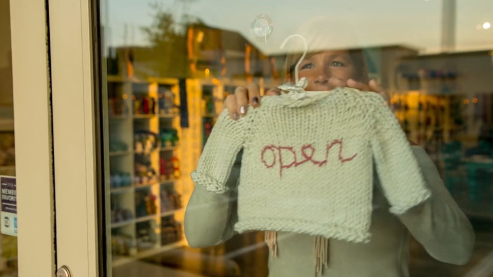 Stable Cash Flow for Her Seasonal Business