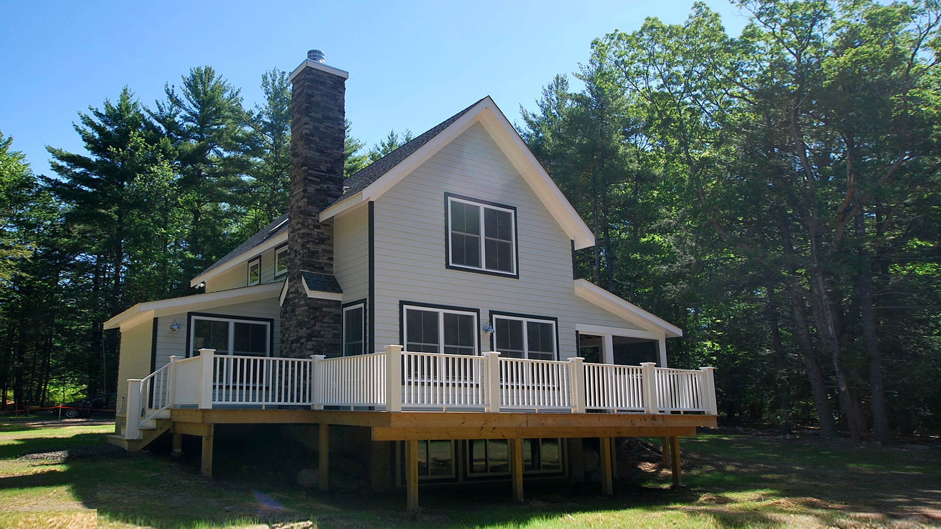 Farmhouse 31 / Kerhonkson, NY Real Estate / Catskill Farms