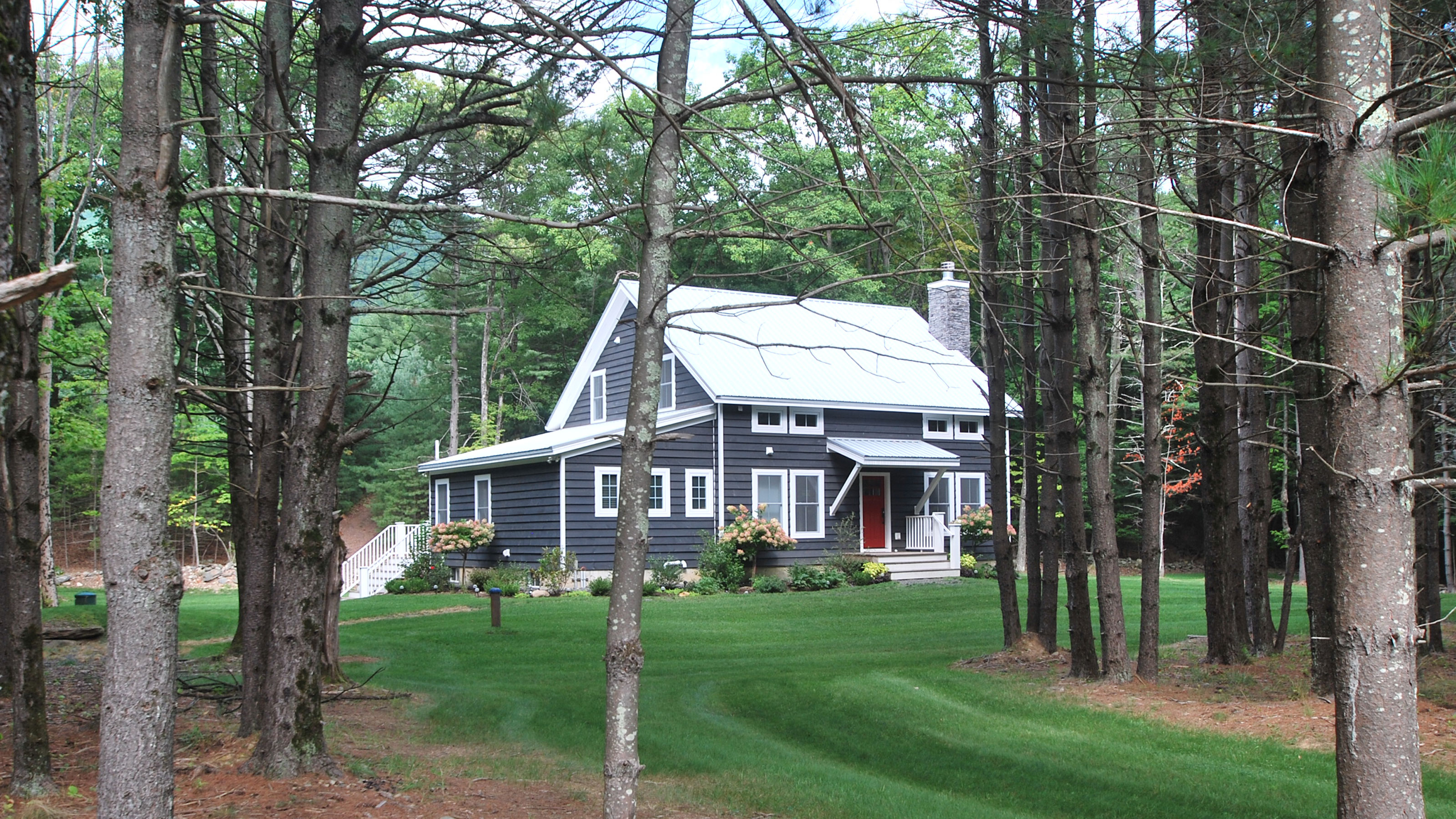 Sheldon Hill Barn / Olivebridge, NY Real Estate / Catskill Farms