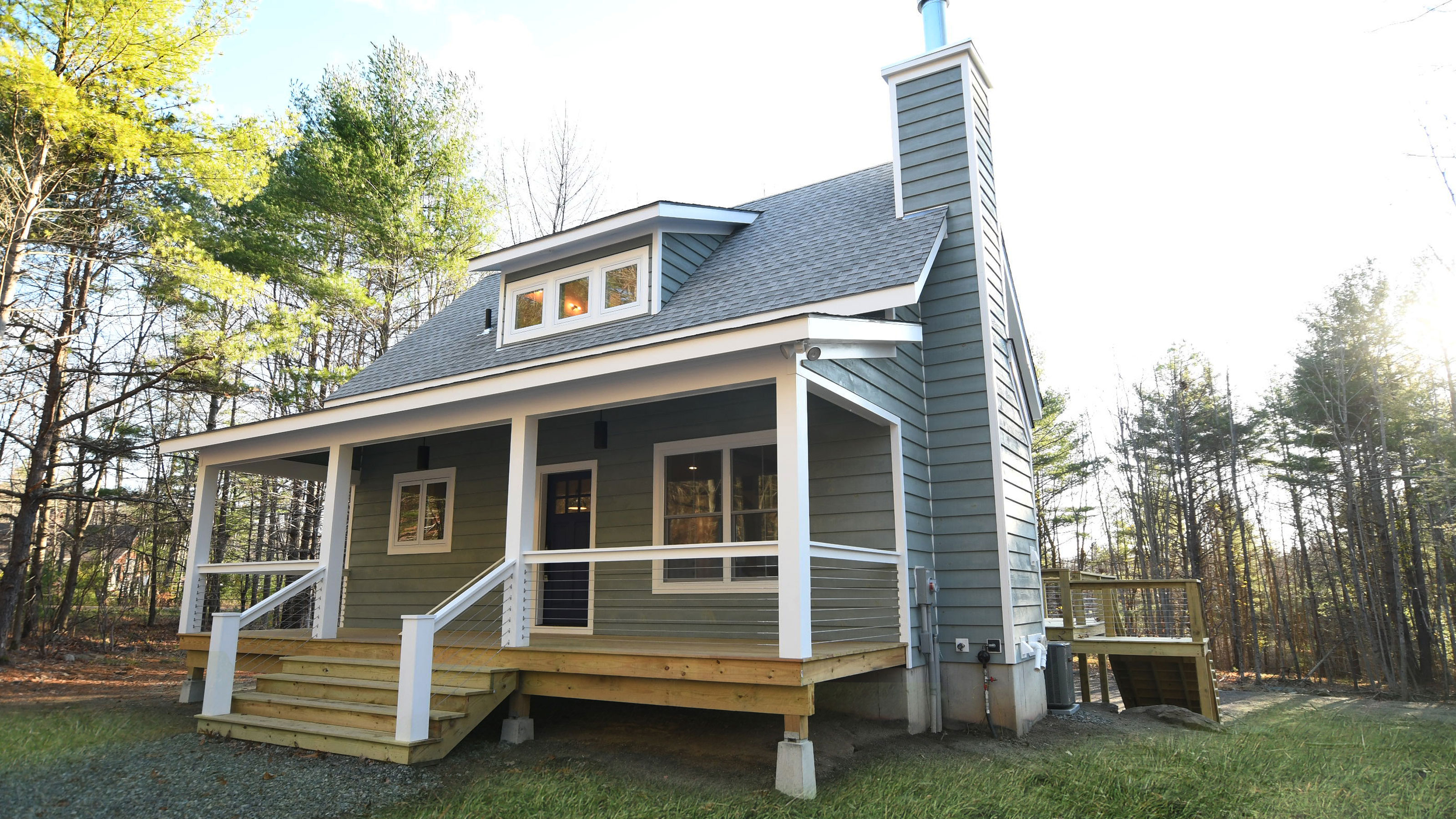 Farmhouse 61 / Olivebridge, NY Real Estate / Catskill Farms
