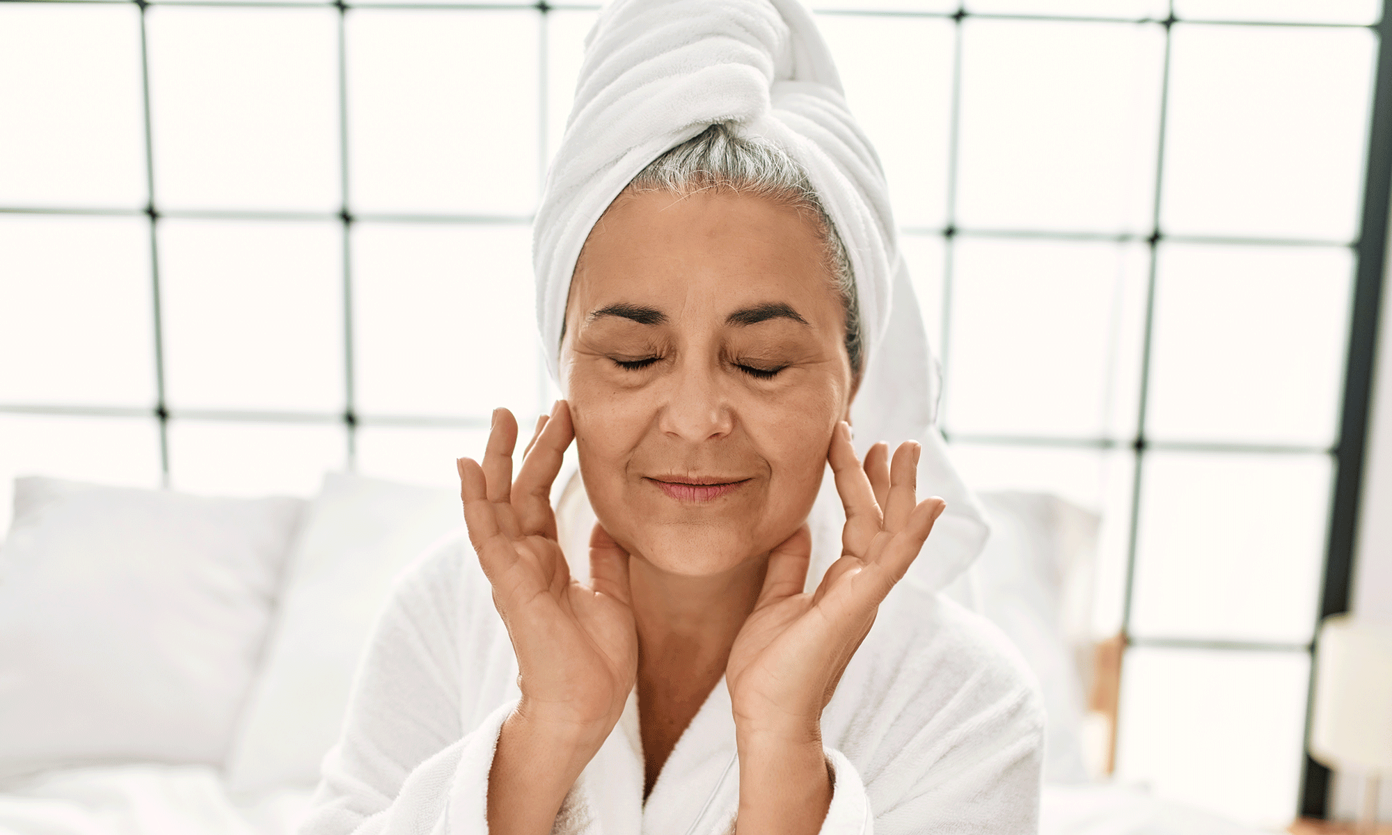 Why Menopause Can Cause Adult Acne and How to Treat It Software