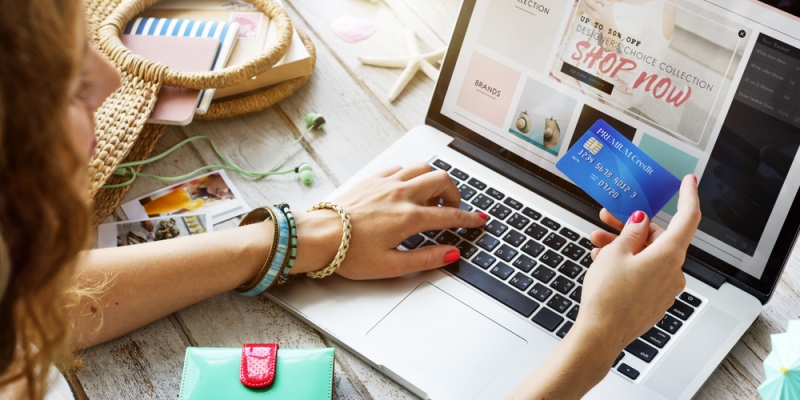 Stripe and PayPal Differences | Swipesum