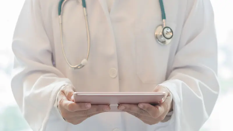 Cutting-edge Technology In Healthcare: 7 Best Examples 