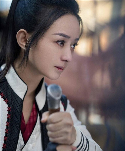Những hình ảnh tạo hình của nhân vật trong phim Hữu Phỉ (2021)