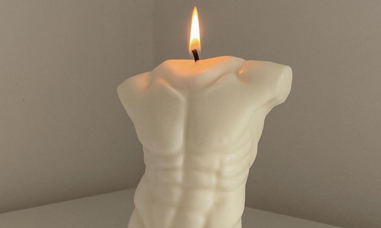 Moi and Ko Candles