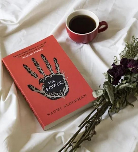 the power naomi alderman feminist book electricity sorority support revolt