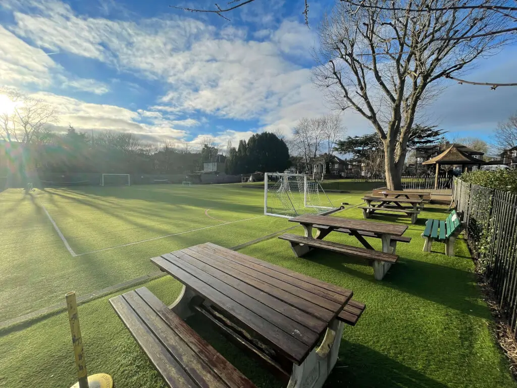 Rhodes Avenue Primary School Hire and Lettings Sharesy