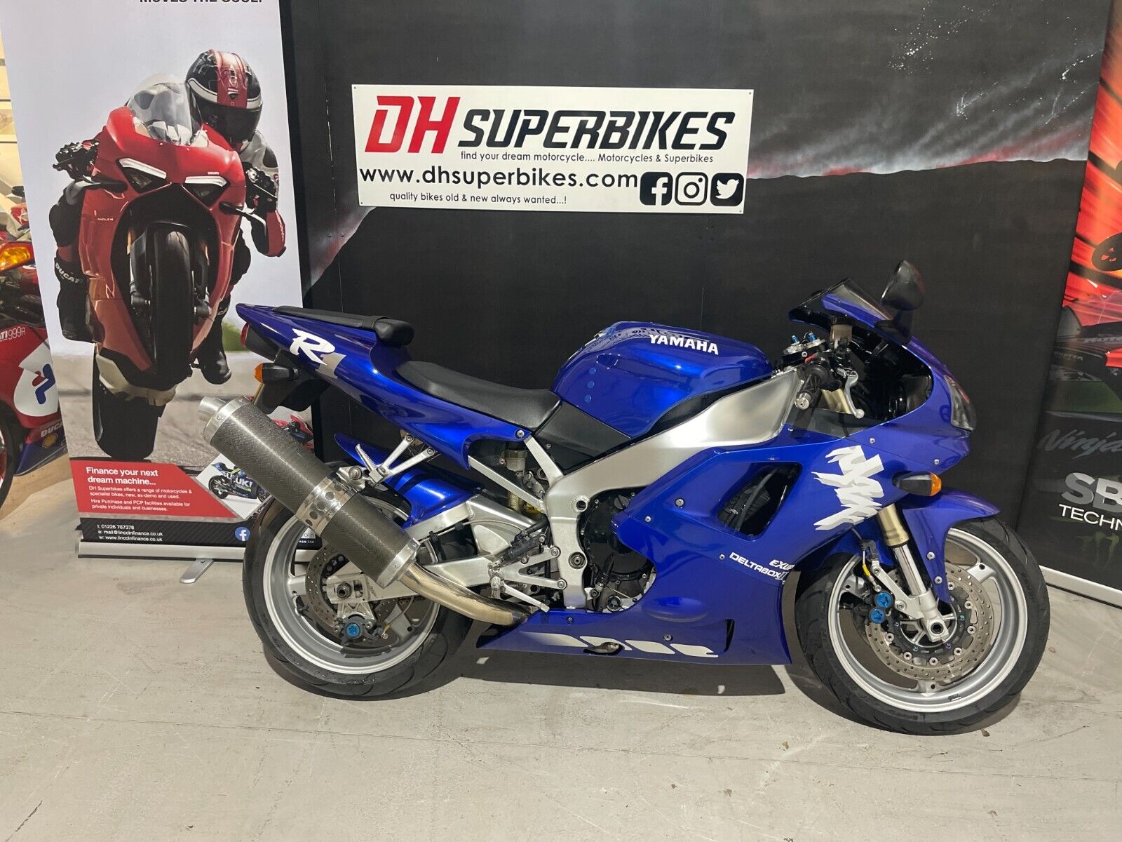 Yamaha 1998 YZF R1 4XV 25 k Miles Some History PX Blue White 2 Keys PX ...