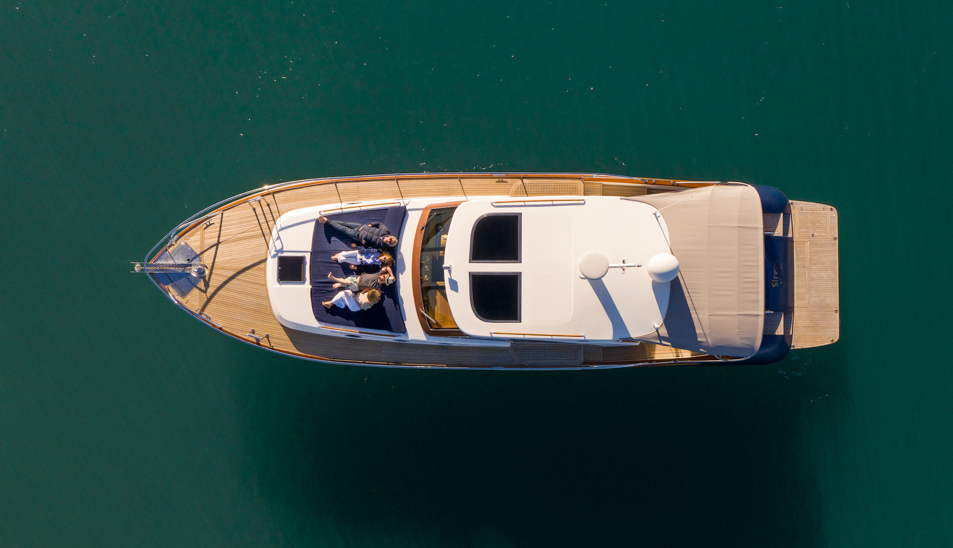 Charter the Marlin Yacht | 37South