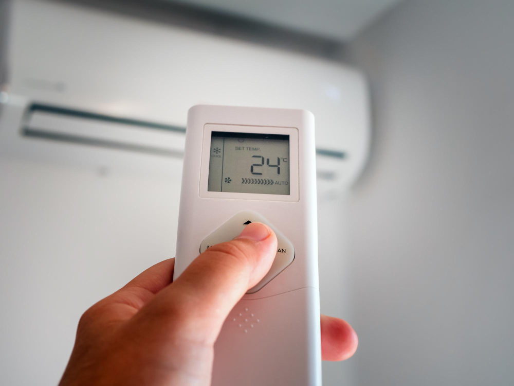 MiniSplit vs. Central Air Conditioner Which Is Better for You?