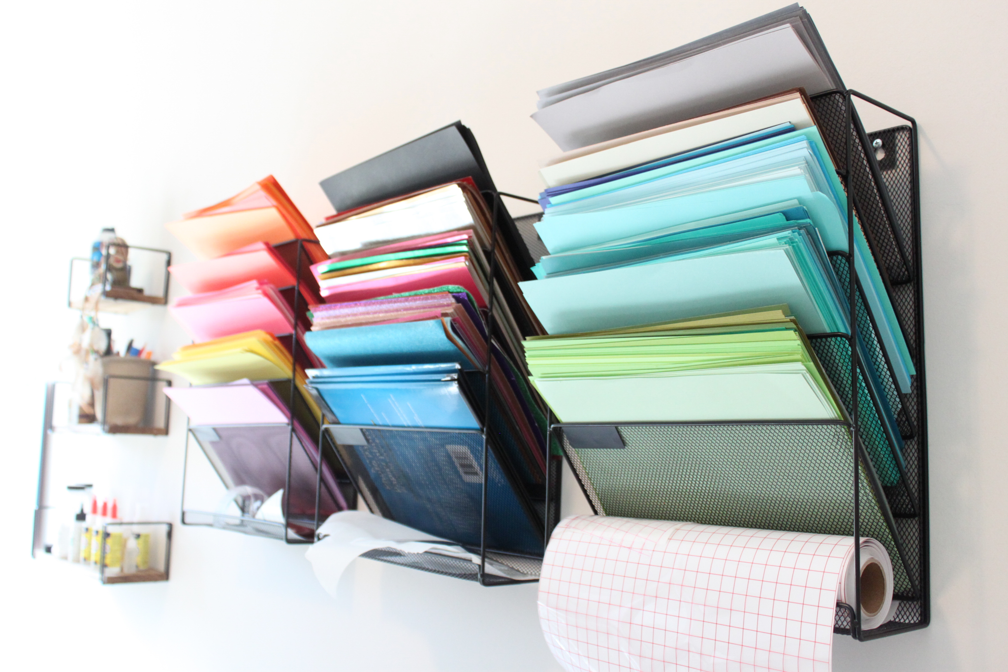 5 Brilliant Ideas for Craft Room Organization