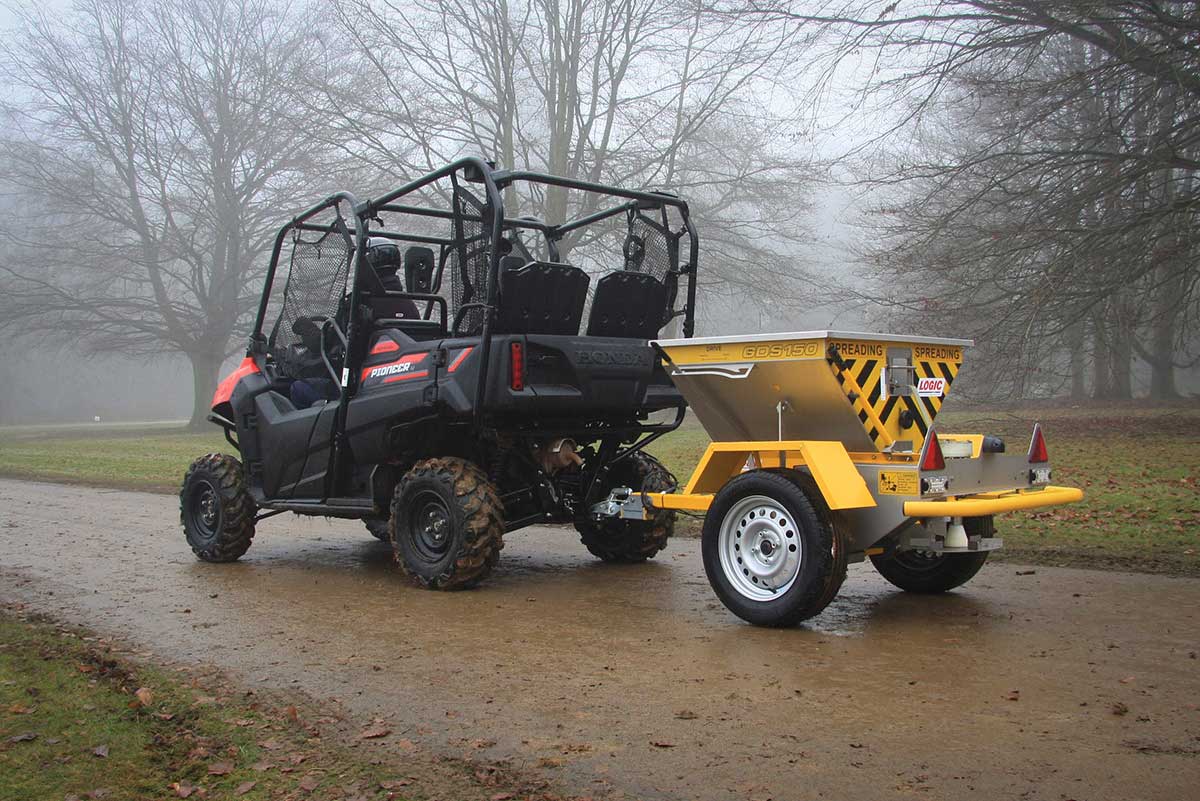LOGIC GDS150 Trailed ATV Salt Spreader