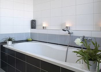 Photo of a bathroom - Groutman - Tile & Grout Cleaning