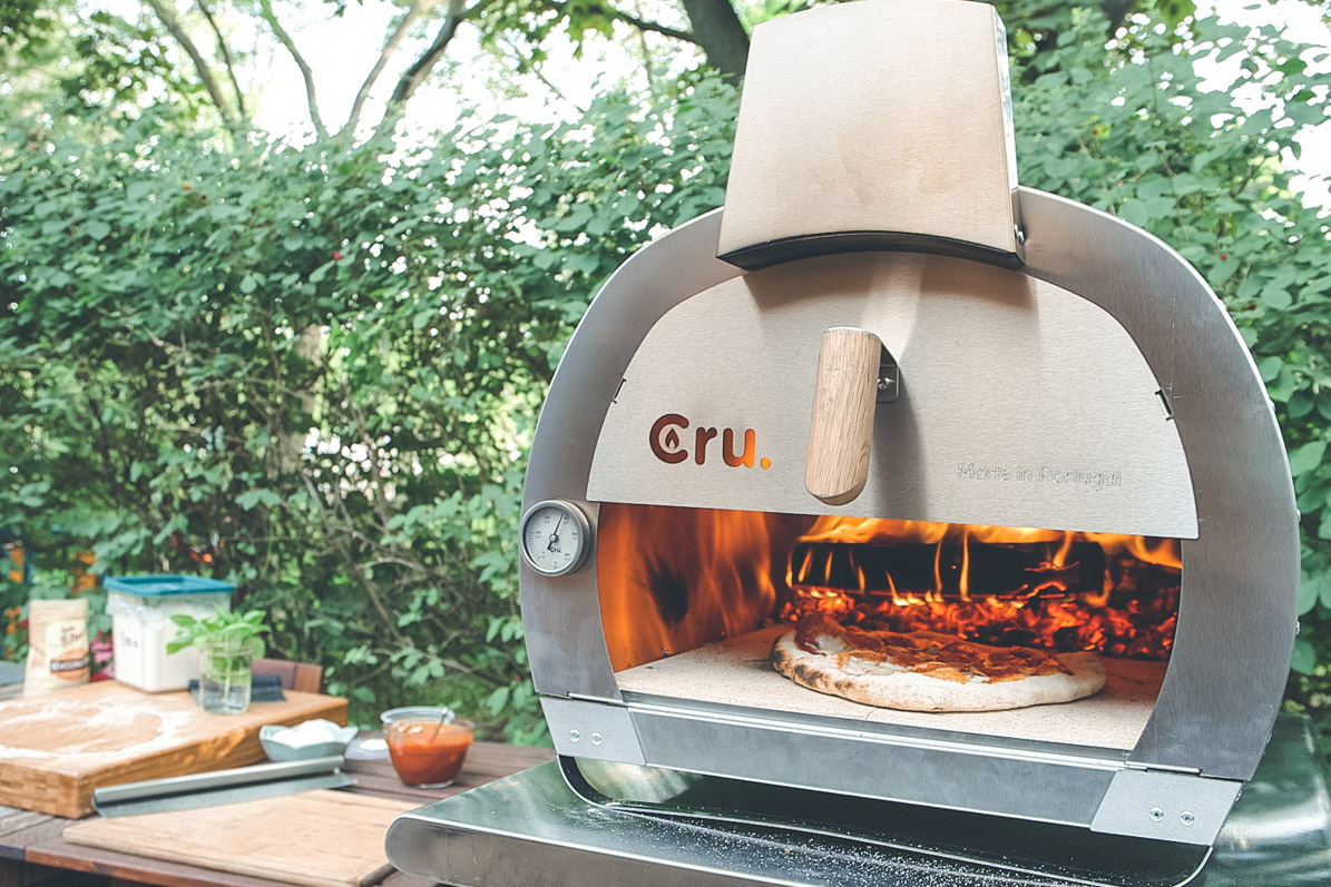 Portable, Versatile, Outdoor WoodFired Oven.
