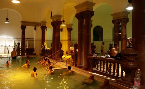 Széchenyi Thermal Baths Inside