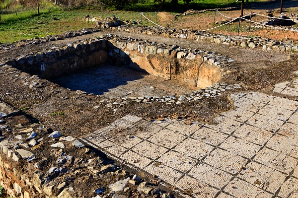 Cerro Da Vila Ruins