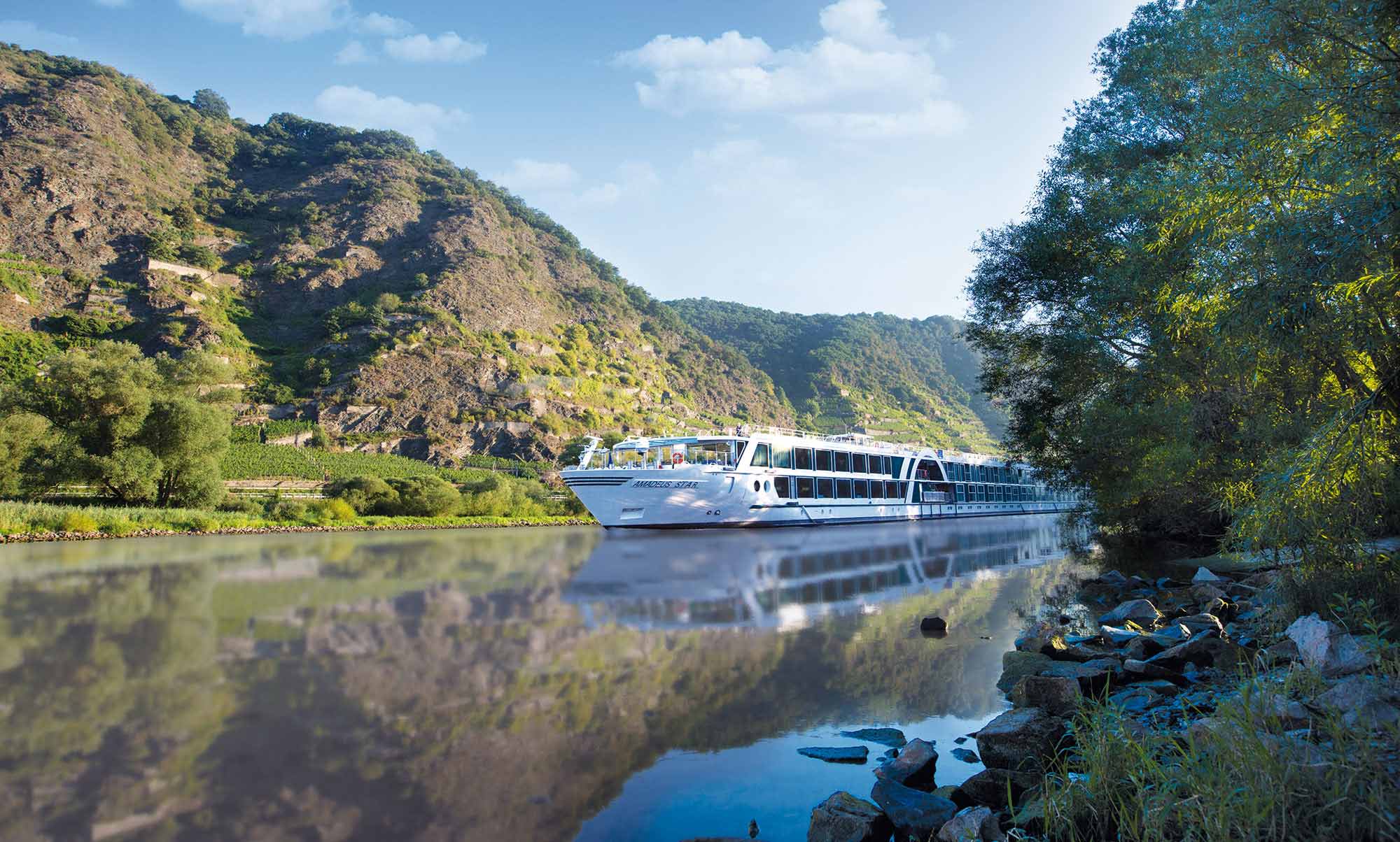 Amadeus River Cruise