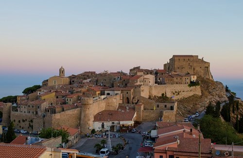 Giglio Castello