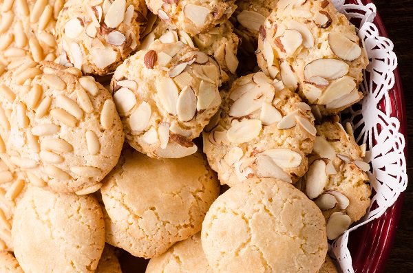 Almond Cookies