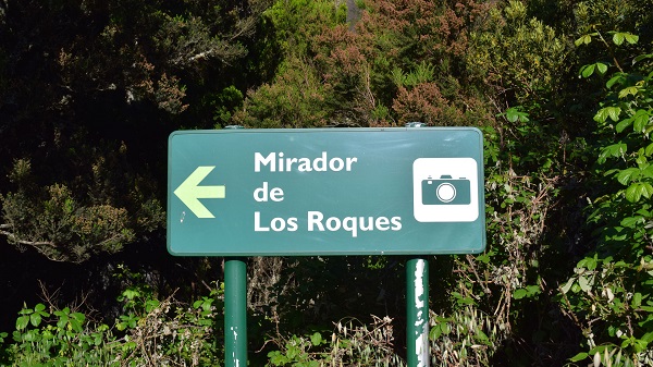 Mirador Sign