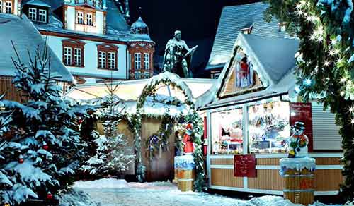 Christmas In Coburg Oregon 2022 Coburg Christmas Market | Fred.\ Holidays