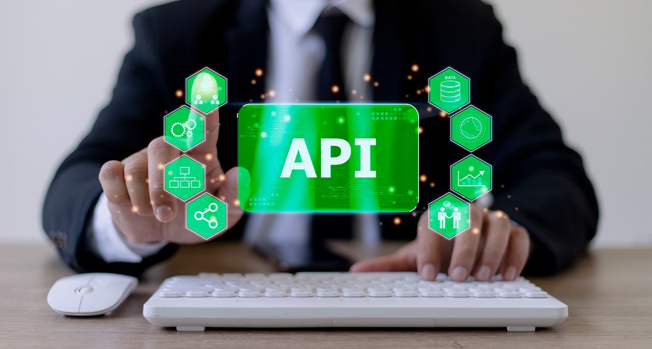 Blog SURI | API Oficial do WhatsApp Business: o que é e como ter?