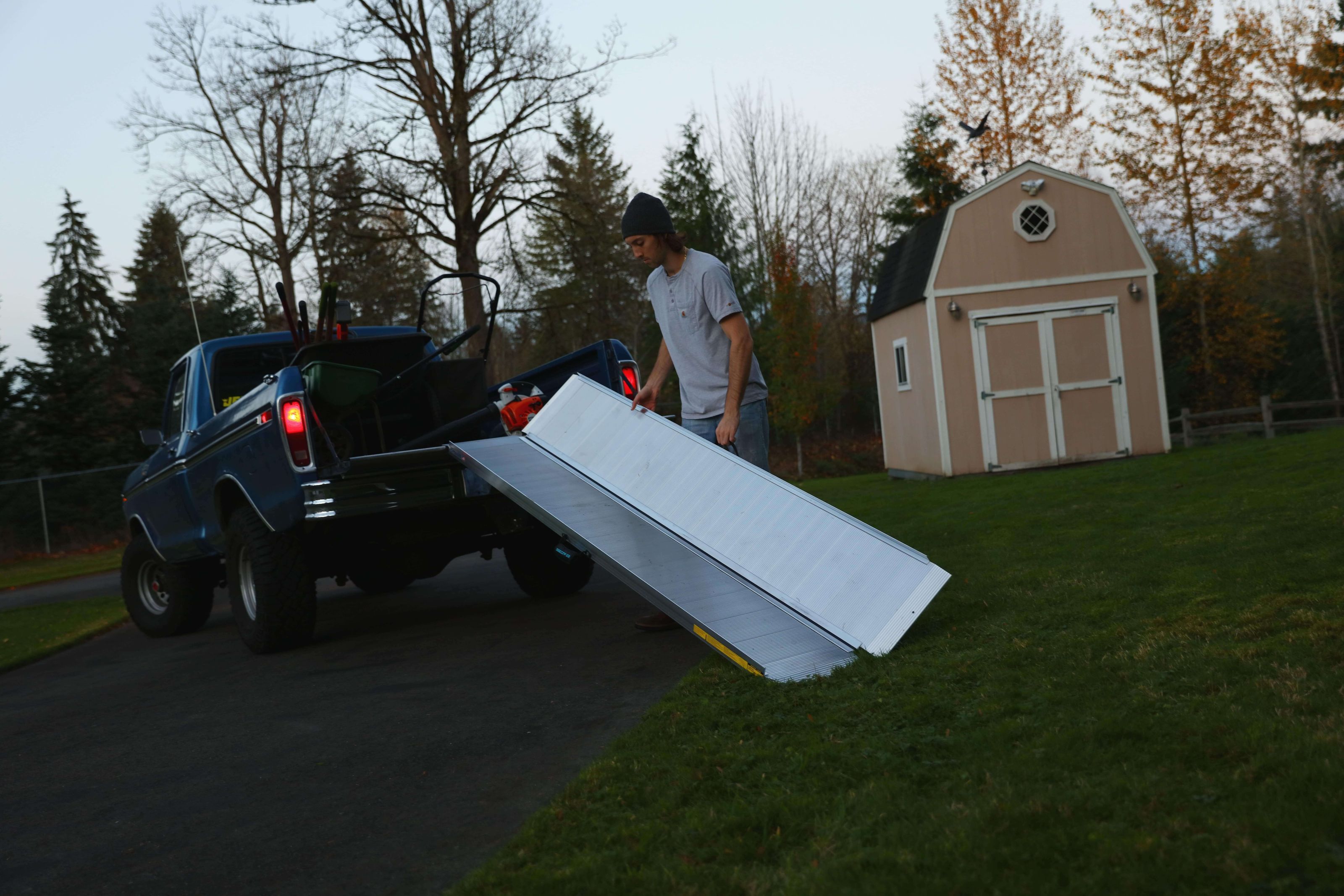 TRAVERSE™ MultiPurpose Singlefold Ramp EZACCESS