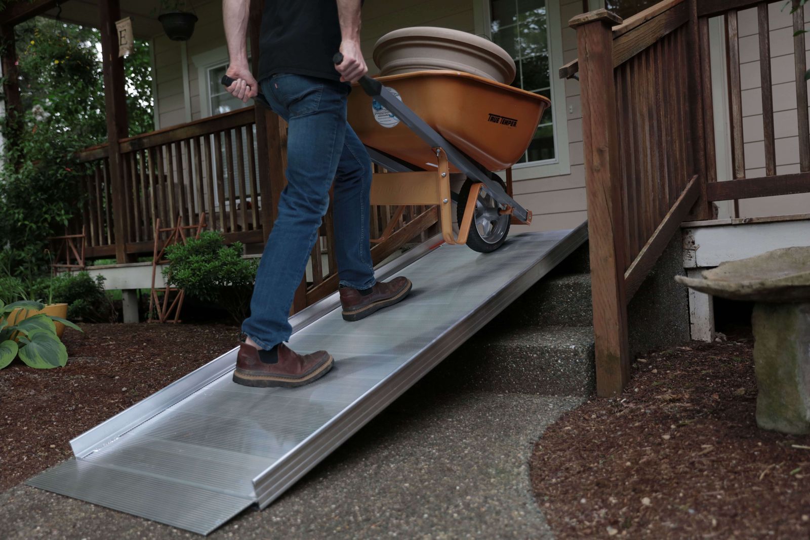 TRAVERSE™ MultiPurpose Aluminum Ramp Recreation EZACCESS