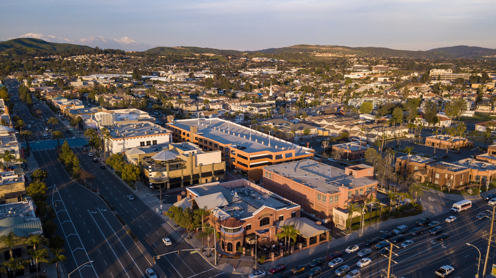 Brea Mobile Dog Grooming Award Winning Service Barkbus
