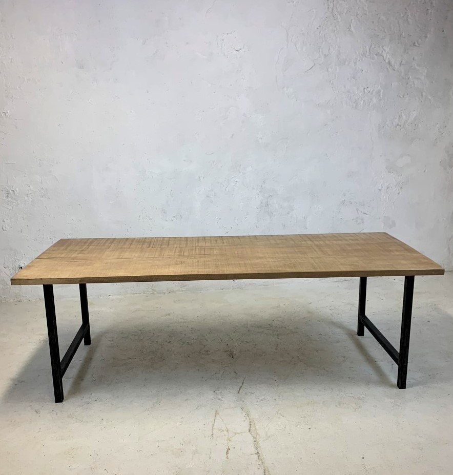Table de repas sur mesure Lili