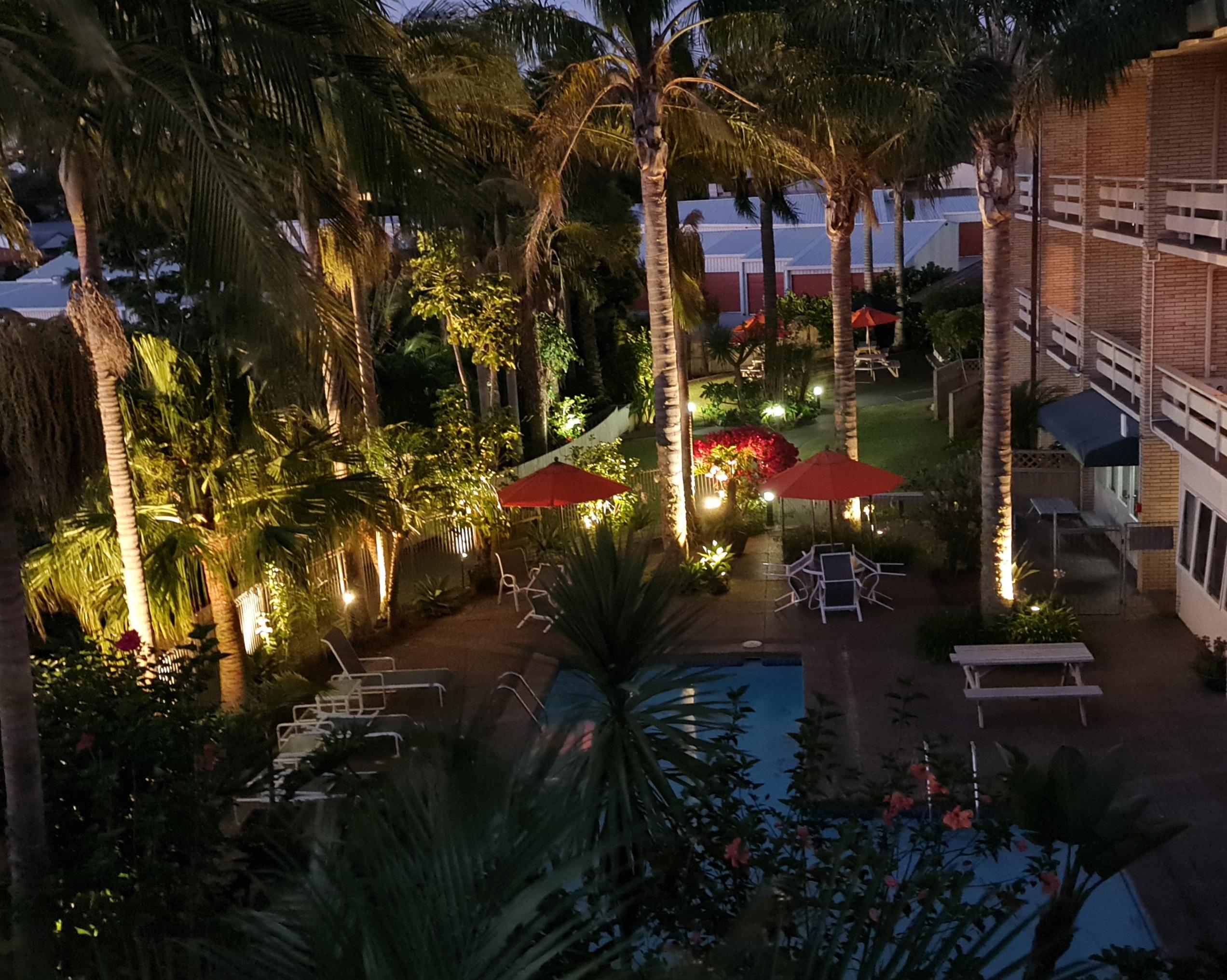 The Lava Bar Comfort Hotel Flames Onerahi, Whangarei