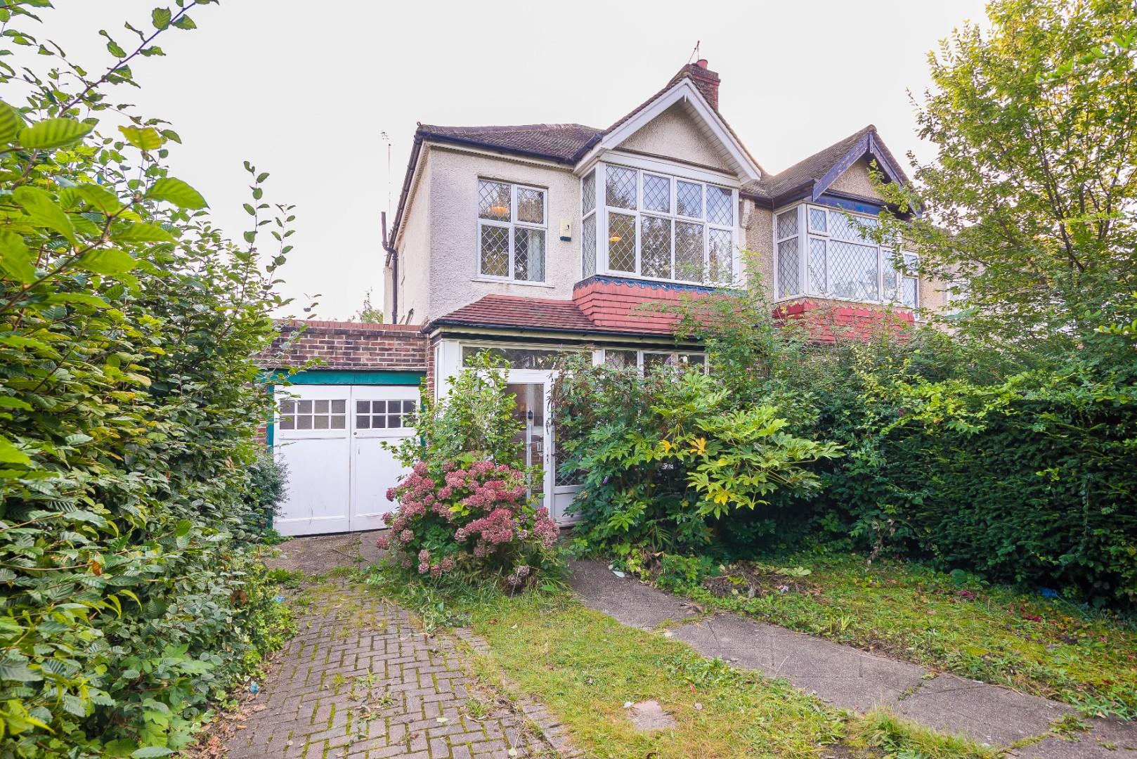 Sutherland Grove, SW18