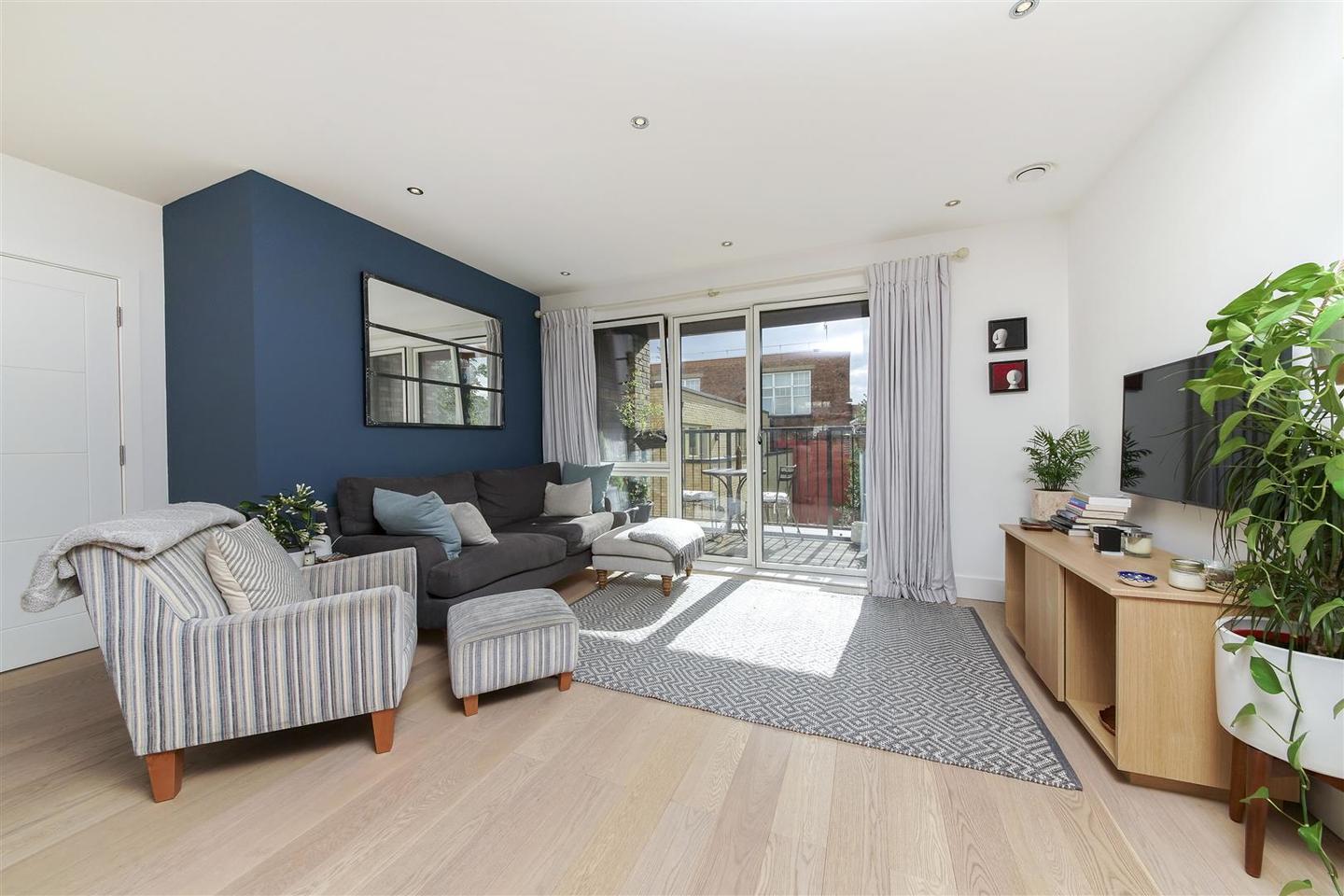 Moveli Alameda Place, E3