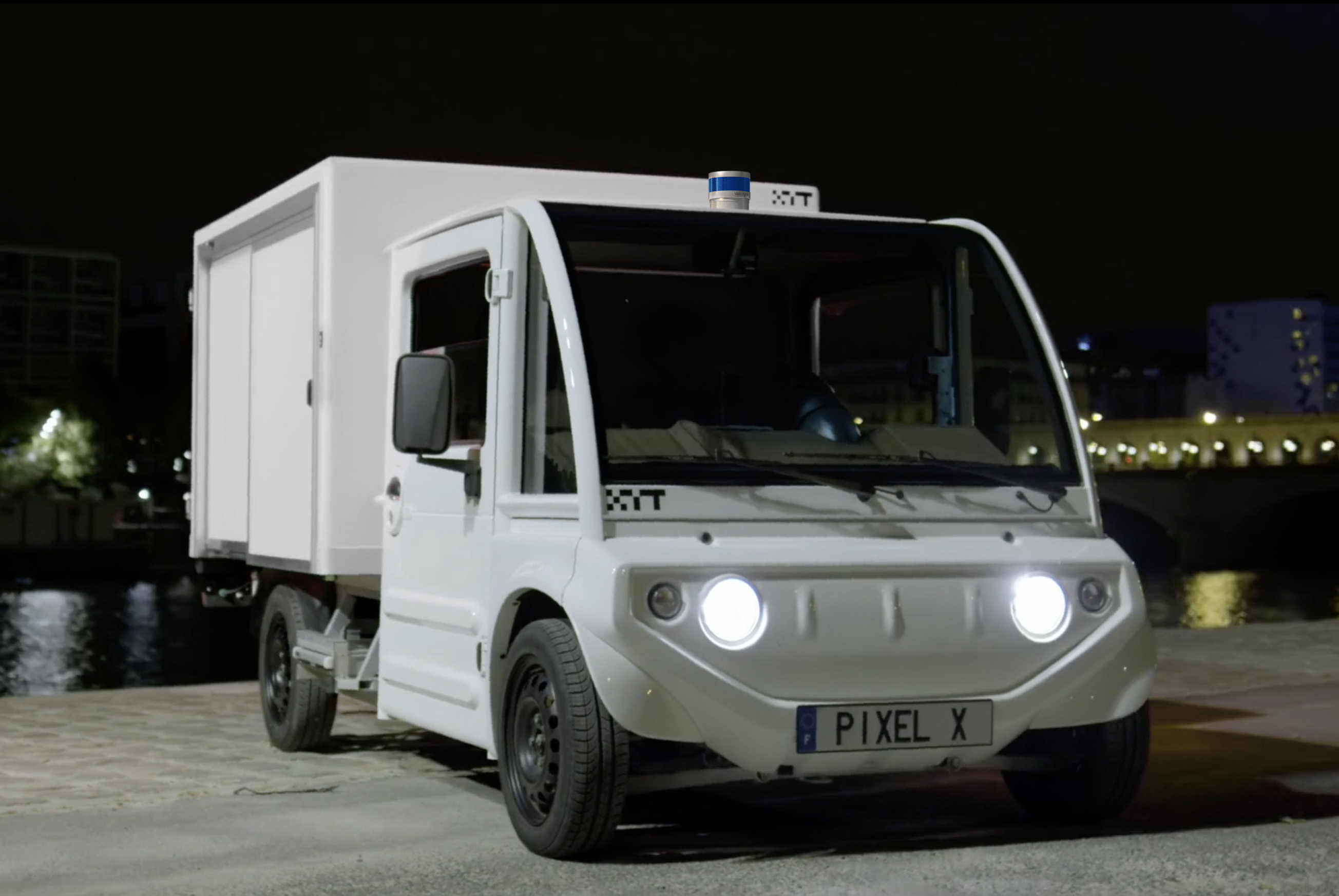 XYT Van - Velodyne LiDAR and Outsight