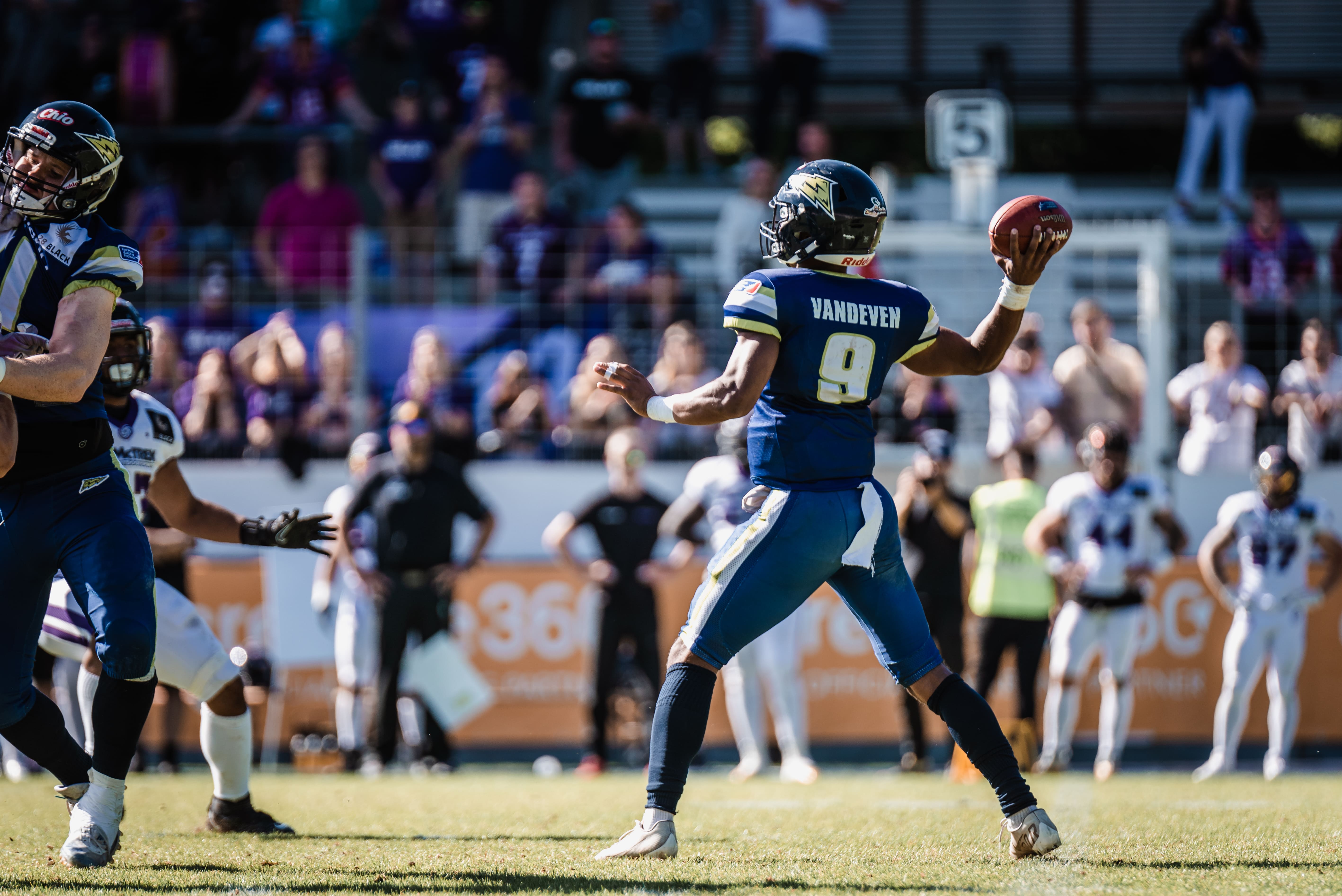 Week 7 key matchups: Vandeven finally the hero Stuttgart Surge needs?
