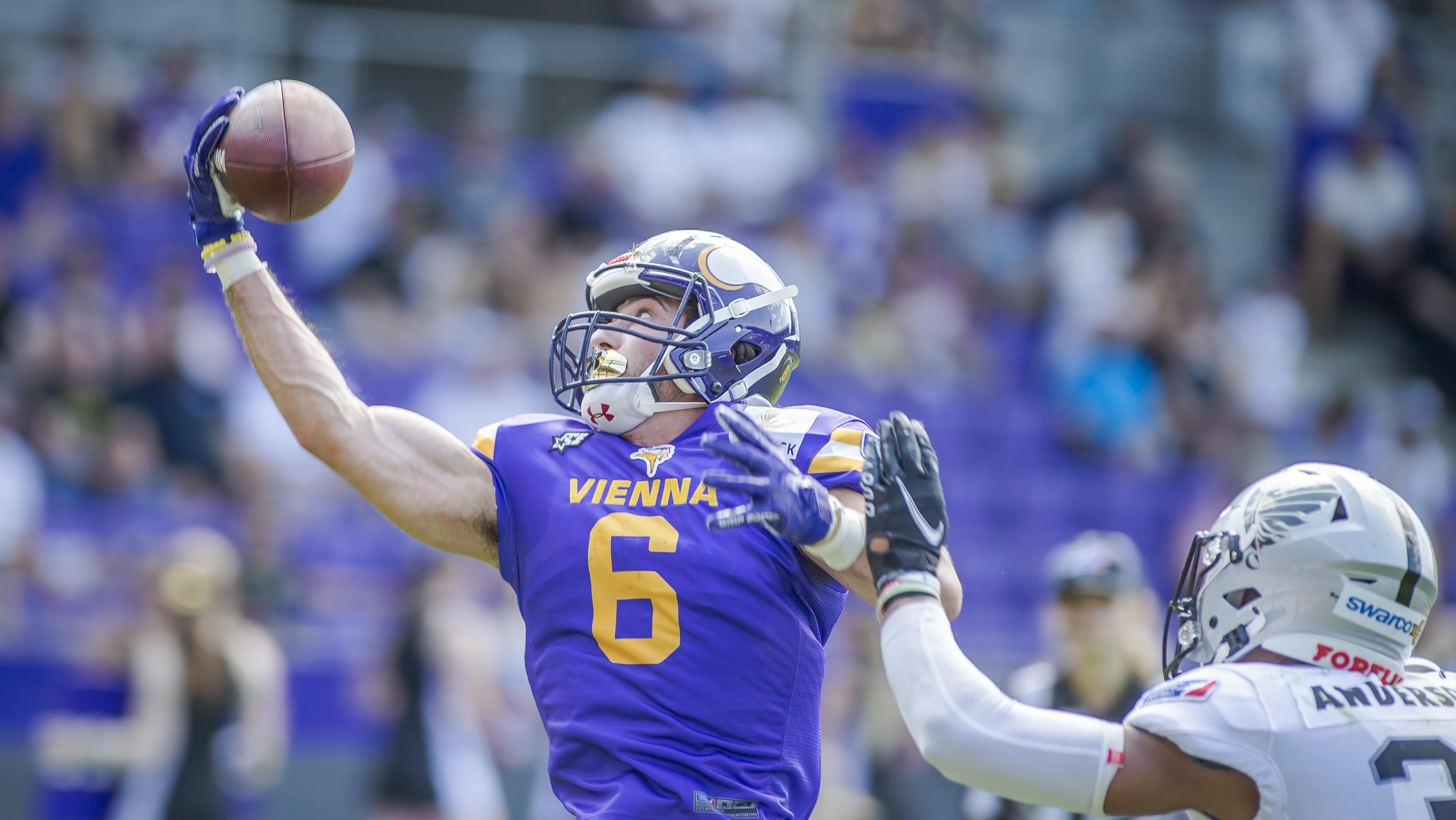 RECAP: Vikings stay undefeated, Sea Devils extinguish Fire