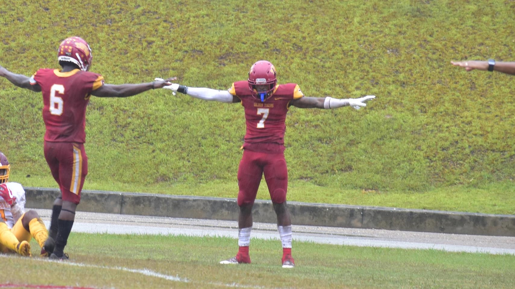 Helvetic Guards sign cornerback Ken Hike Jr.