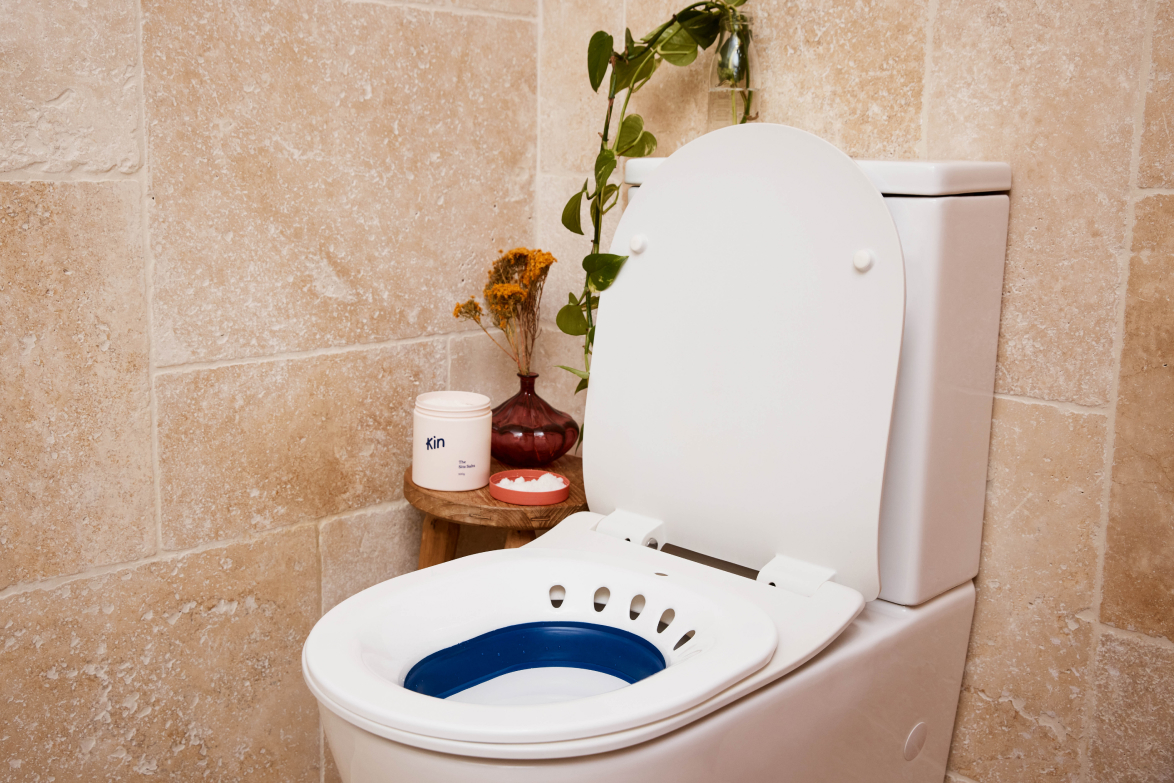 Kin's Sitz Bath in toilet