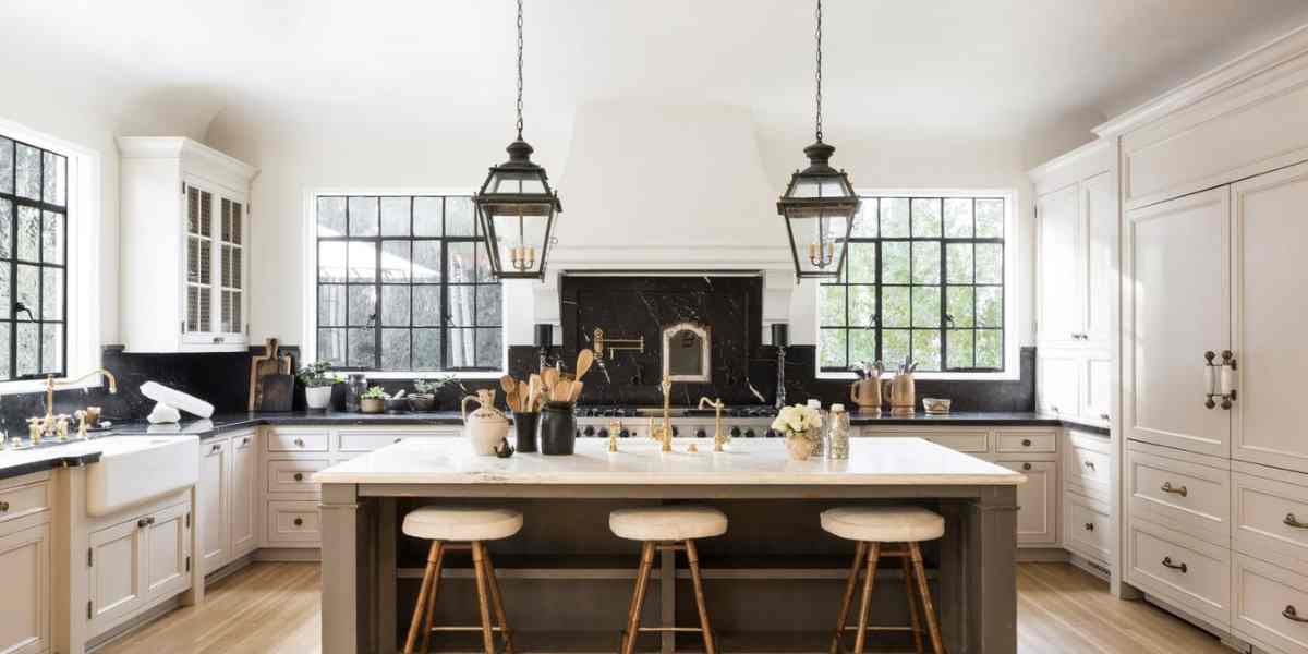 Cool, Chic n' Coastal: California Interior Design (2026)