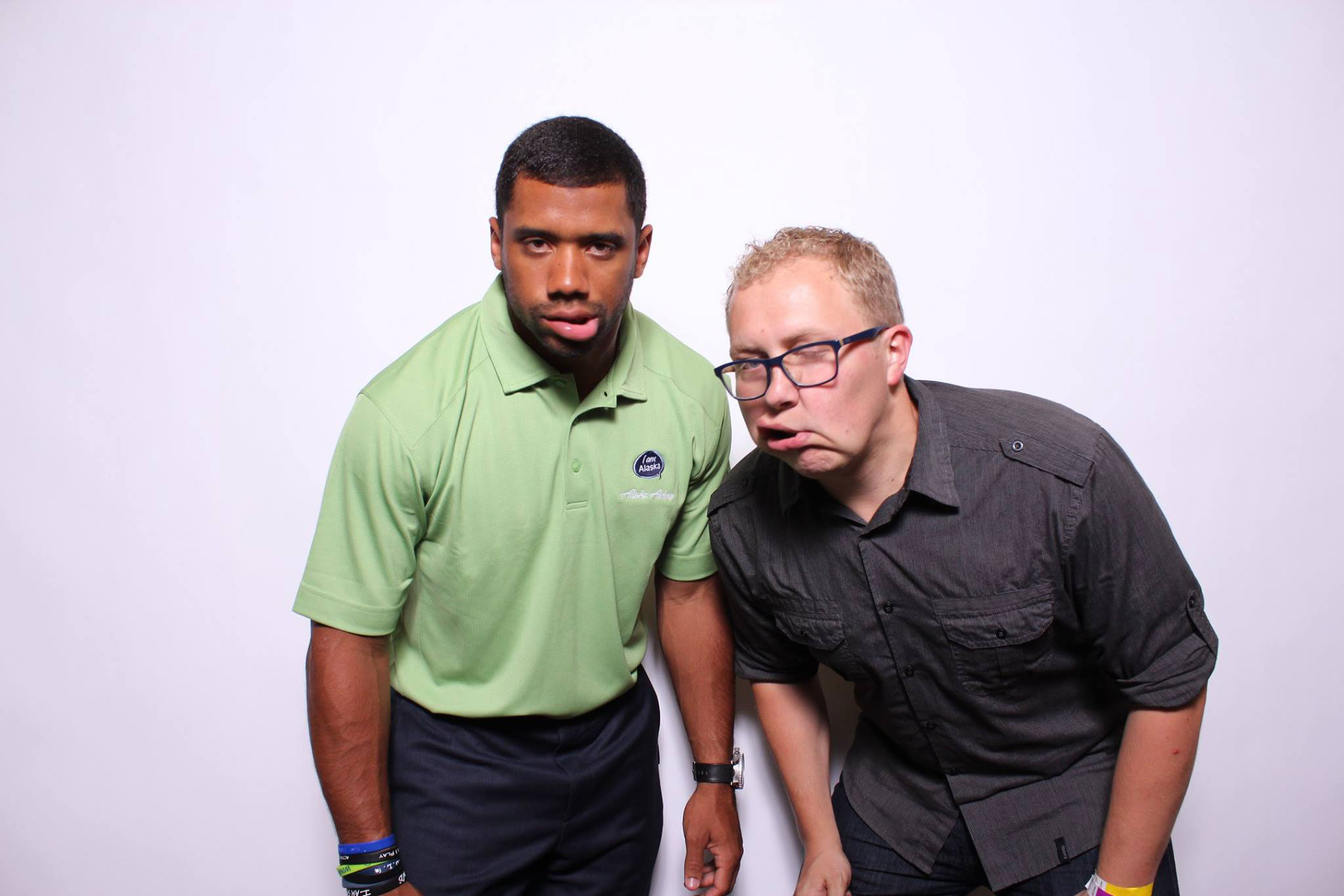 Shake face Russell Wilson photo booth