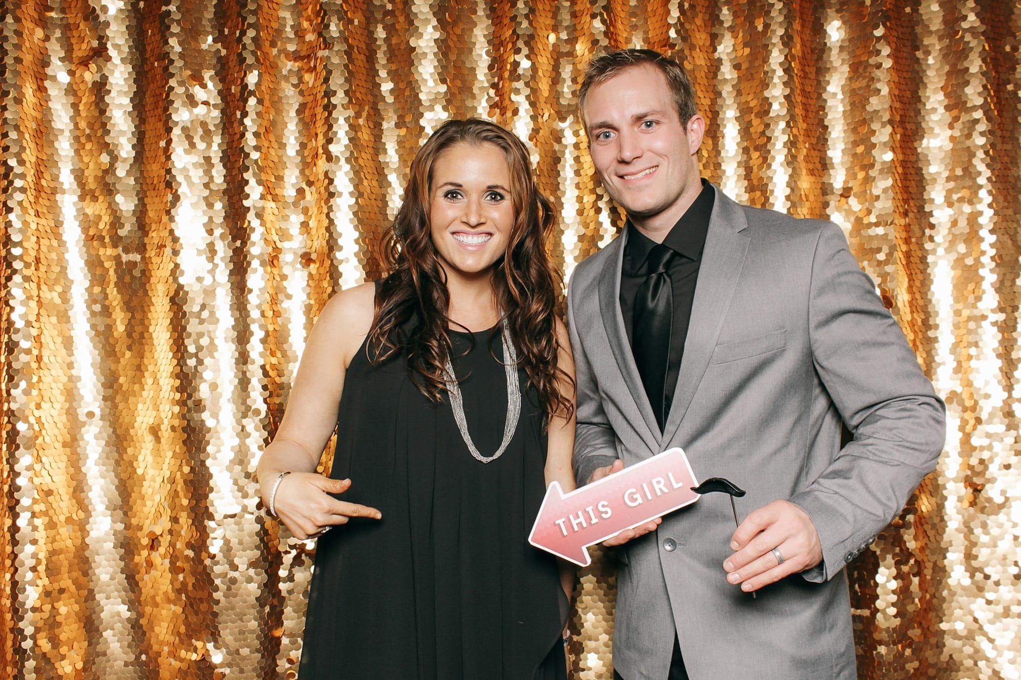 Pregnancy announcement photo booth