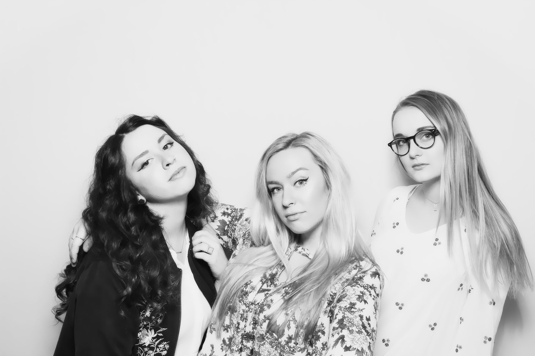 Glam photo booth trend