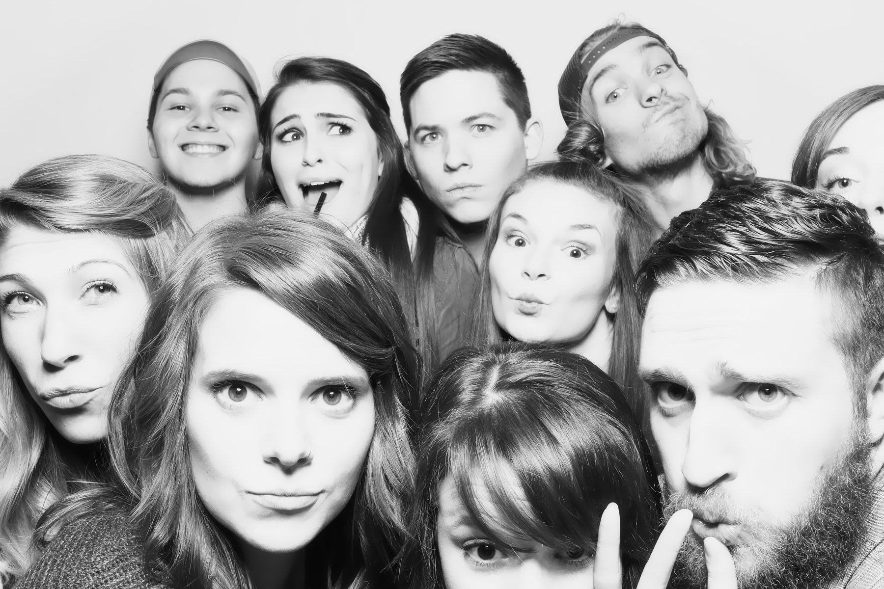 glam black and white group photo booth