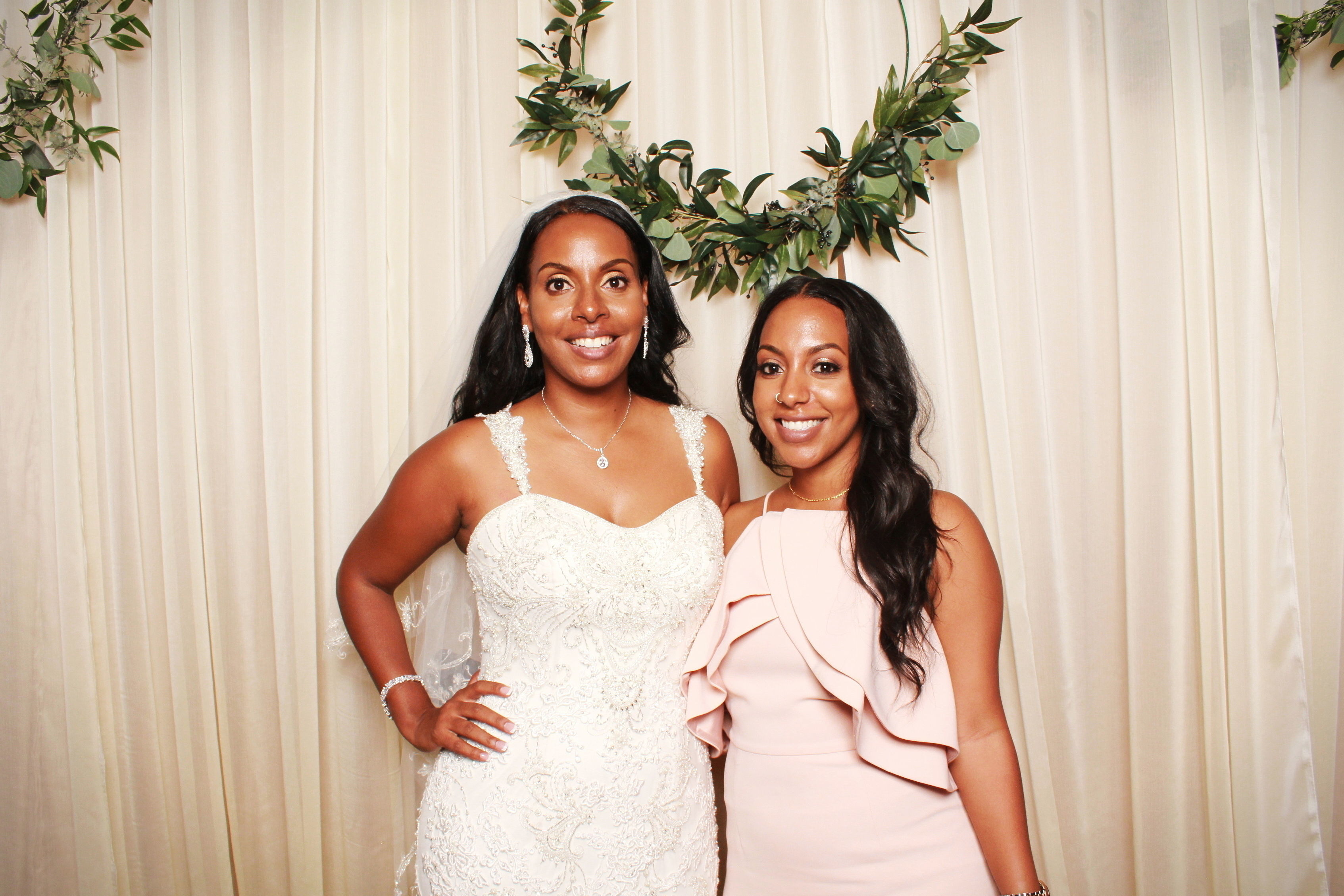 Wedding veil or not