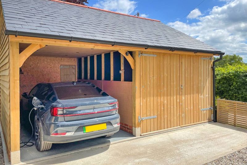 Building a garage for your electric car