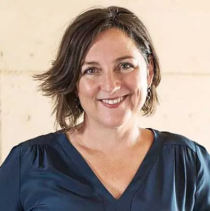 Suzie Hunt | By Design | Judges & Presenters